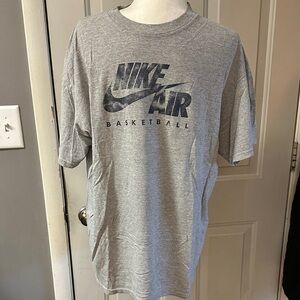 Nike Air Men's Gray Short Sleeve Tee